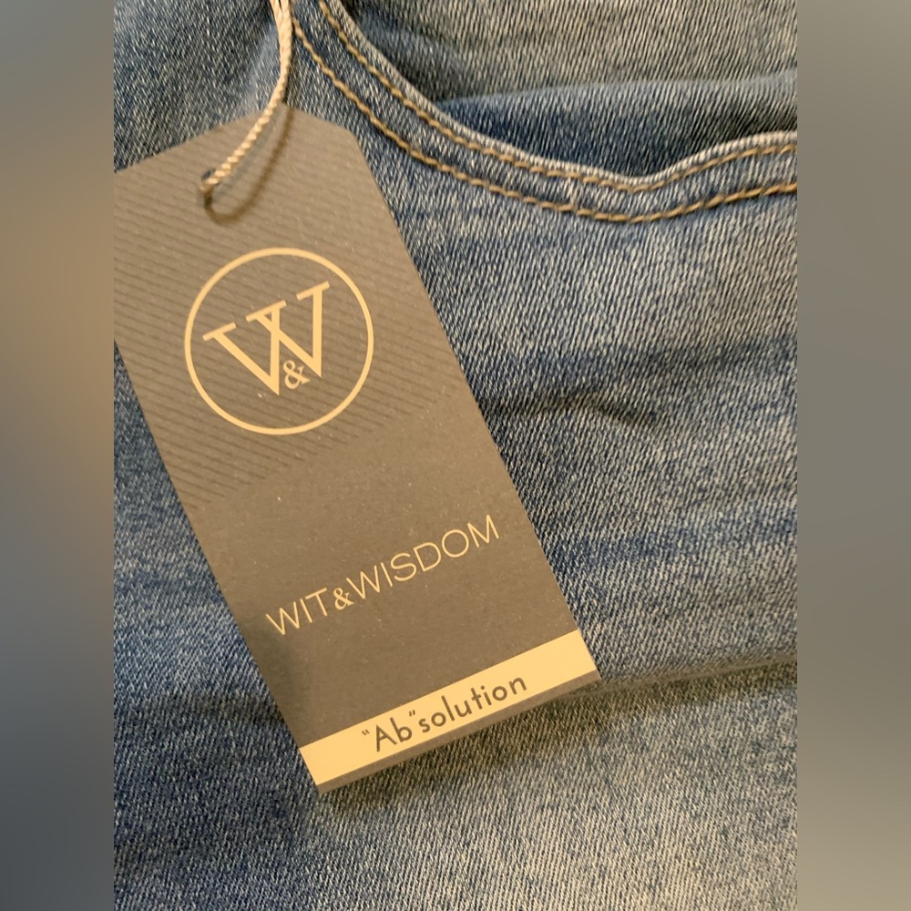 Wit & Wisdom Blue Jeans Shorts (NWT) - Picture 9 of 10